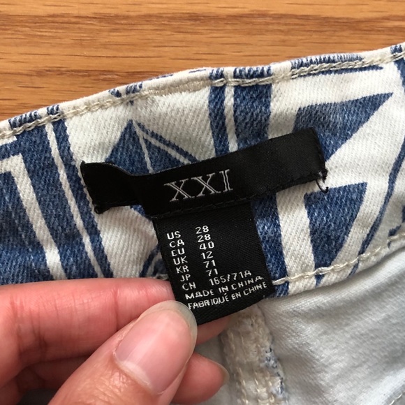 Aztec Print Shorts - Picture 3 of 3